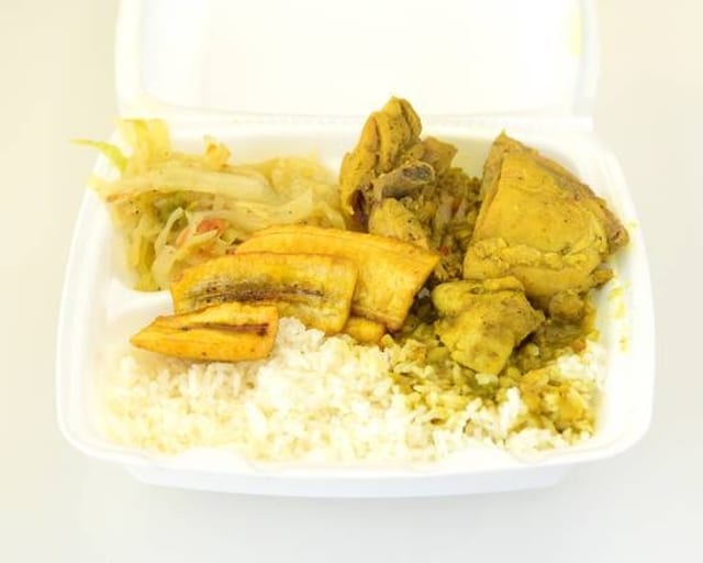 Curry Chicken Plate.